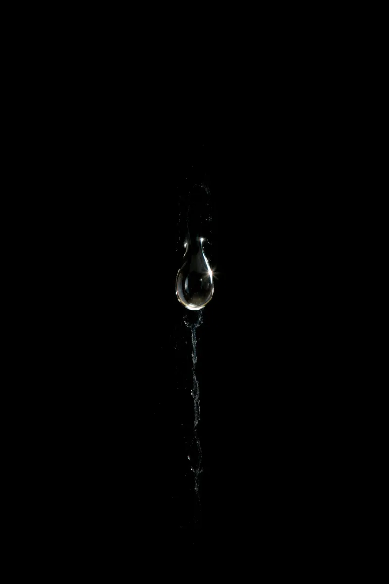 Single Drop AMOLED Rain Wallpaper wallpaper preview